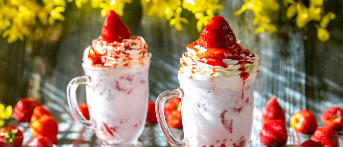 Strawberry Sundae  Small 